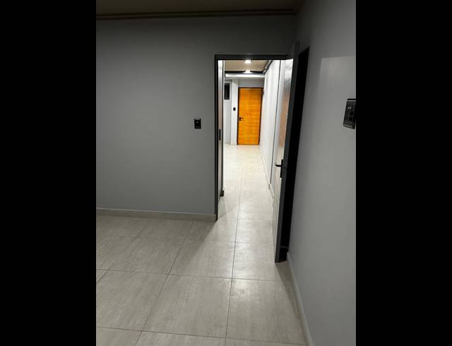1 BEDROOM APARTMENT FOR SALE IN UMHLANGA RIDGE